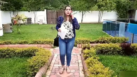 le hago una buena propuesta economica a chica desconocida cum en pussy creampie porno en espanol 1733498221