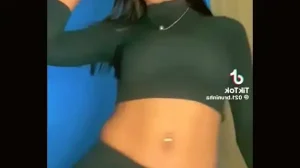 Morena Gostosa Rebolando